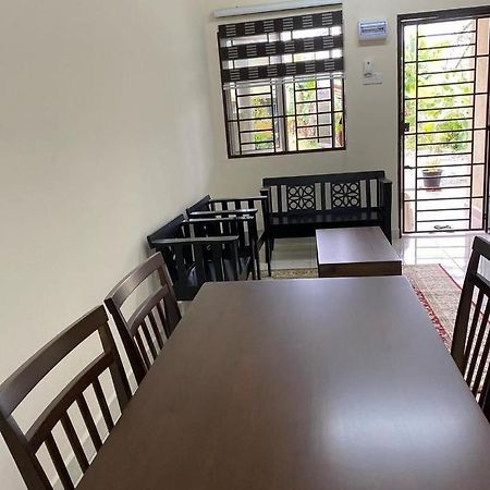 D'Cycas Homestay Pulau Indah Екстериор снимка